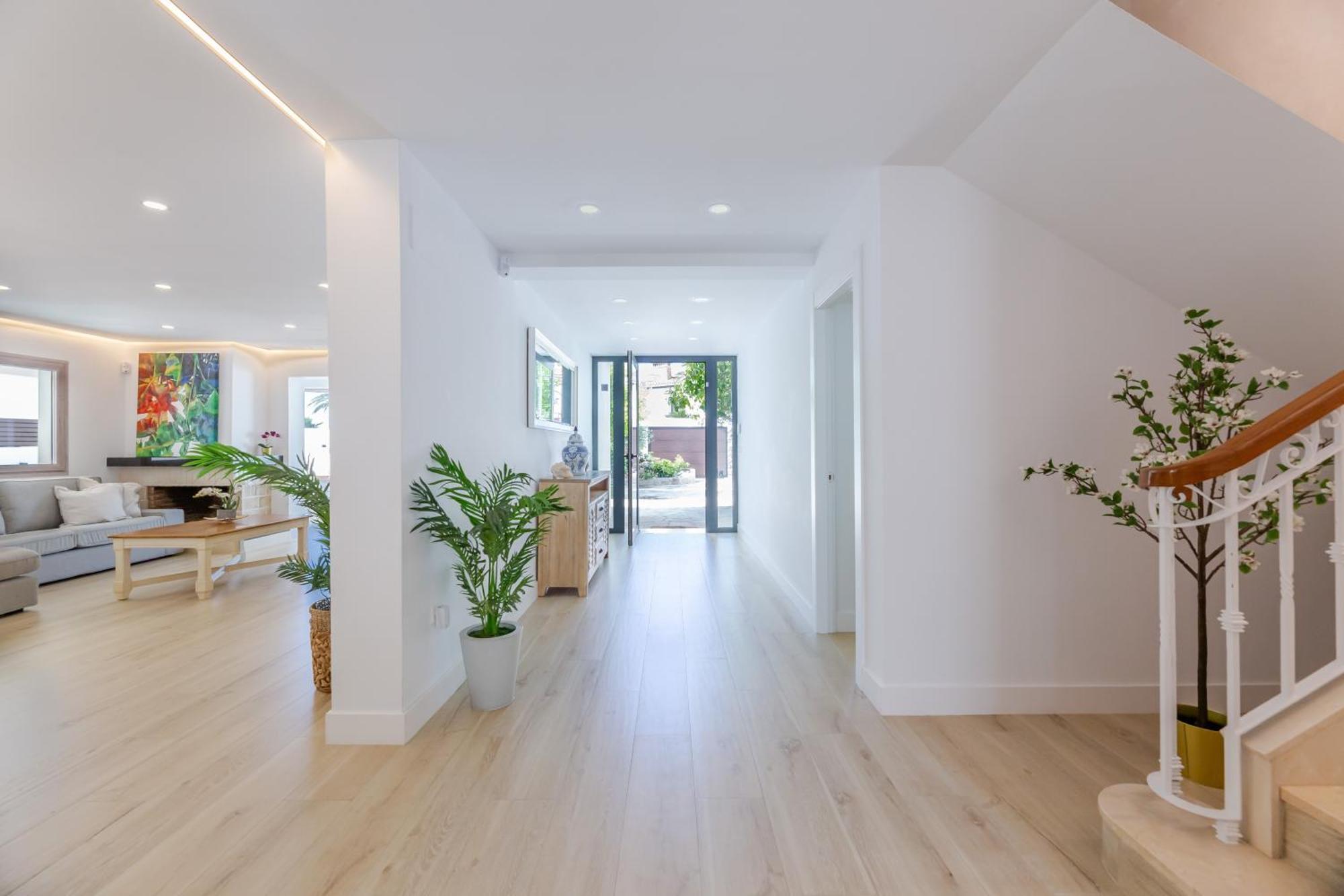 Vb Jara - Luxury 5br With Pool Villa Benalmádena